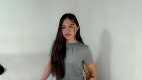Snapshot of heart_of_asia chatting on May 2026 07:52:02 PM Yoshin online show from May 2026 07:52:02 PM