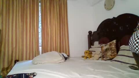 heart_star online show from June 2026 08:24:02 AM