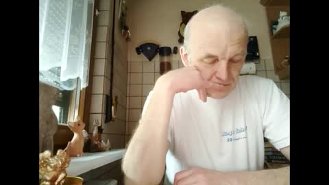 Snapshot of heaven_07 chatting on January 2026 10:17:01 AM heaven_07 online show from January 2026 10:17:01 AM