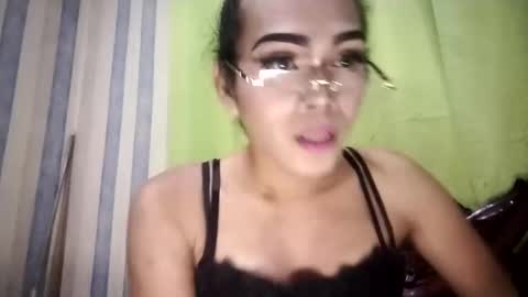 Snapshot of heaven_amethyst chatting on November 2025 11:19:01 AM Goddess Heaven online show from November 2025 11:19:01 AM