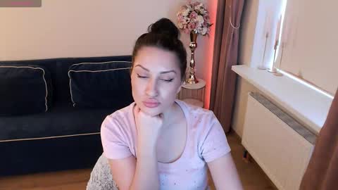 Heaven girl online show from March 2026 02:23:02 PM