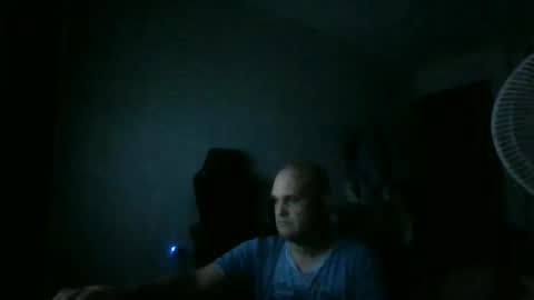 Heavy Rebell online show from November 2025 04:36:02 AM