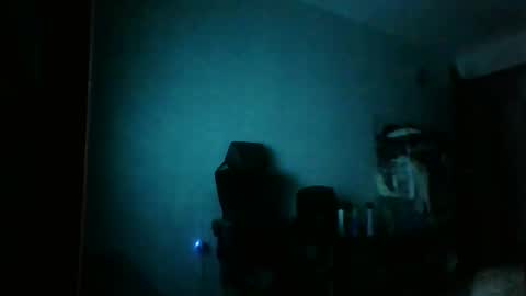 Snapshot of heavy_rebellxc chatting on March 2026 05:44:01 AM Heavy Rebell online show from March 2026 05:44:01 AM