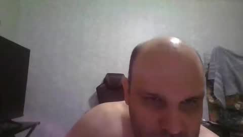 Snapshot of heavy_rebellxc chatting on April 2026 07:31:01 AM Heavy Rebell online show from April 2026 07:31:01 AM