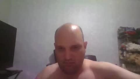 Snapshot of heavy_rebellxc chatting on June 2026 03:09:02 AM Heavy Rebell online show from June 2026 03:09:02 AM