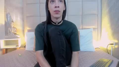 Keira Hecate online show from September 2025 07:48:02 PM