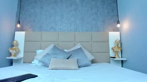 Keira Hecate online show from March 2026 07:06:01 PM