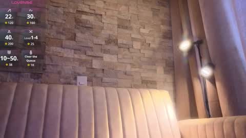 Snapshot of hecate_gh chatting on September 2025 09:36:01 PM Hecate online show from September 2025 09:36:01 PM