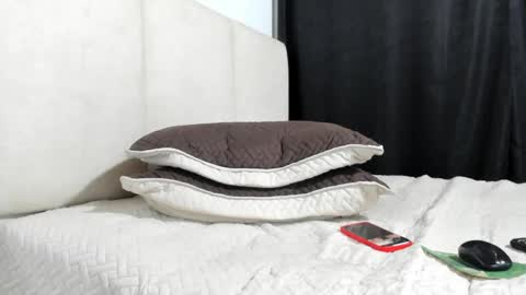  18 online show from October 2025 08:39:01 AM