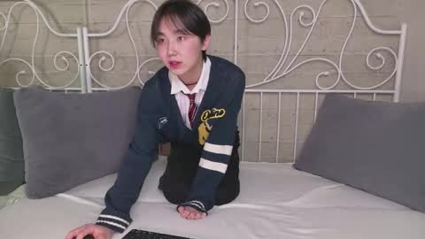 HEEJIN online show from October 2025 08:18:02 PM