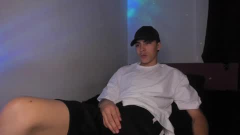 Snapshot of heellboy_ chatting on May 2026 02:53:01 AM heellboy_ online show from May 2026 02:53:01 AM