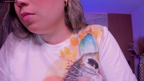 Heidy online show from November 2025 03:31:02 AM