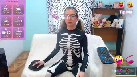 HEIDY   online show from October 2025 11:16:01 AM