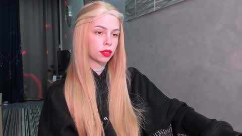 Heiley online show from December 2024 08:47:02 PM