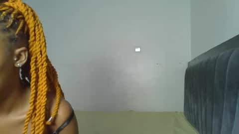 heilybunny online show from May 2026 09:42:01 PM