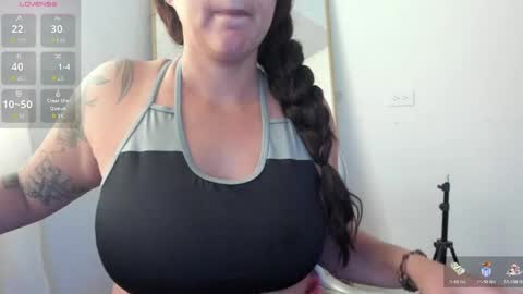 Hela   Independent model online show from April 2026 06:46:01 PM