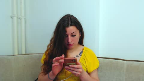 helen_adams_ online show from December 2024 07:24:02 AM