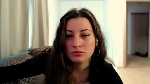 helen_adams_ online show from May 2026 05:58:01 AM