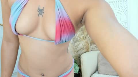 helen zen online show from May 2026 07:34:02 PM