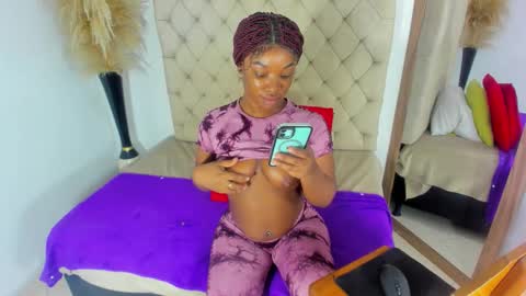 HELENA COPPER online show from November 2025 08:11:01 PM