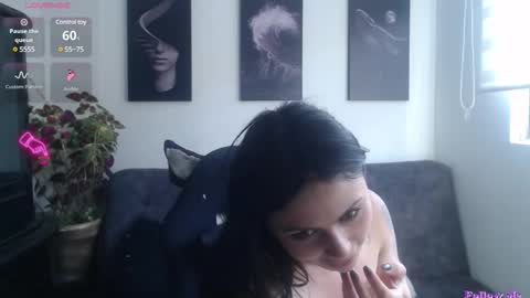 Snapshot of helena_olivet chatting on September 2025 11:00:02 AM HELENA online show from September 2025 11:00:02 AM