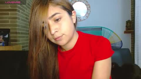 Snapshot of helenacyruss666 chatting on January 2025 02:33:02 AM Only 18 cyrus online show from January 2025 02:33:02 AM