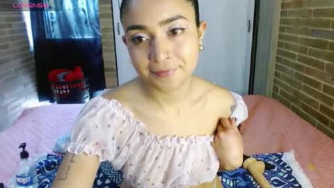 Snapshot of helenacyruss666 chatting on October 2025 06:19:02 PM Only 18 cyrus online show from October 2025 06:19:02 PM