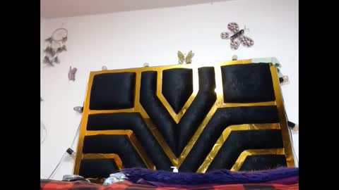 helenahotwet online show from April 2026 01:26:02 PM