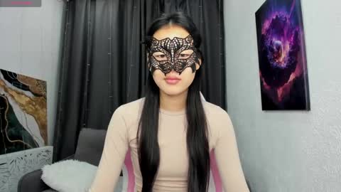 Hi I am Helen online show from April 2026 01:19:01 AM
