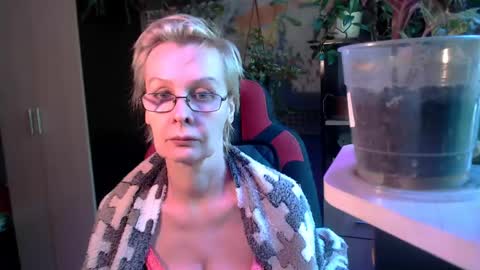 Helga online show from May 2026 06:30:02 AM