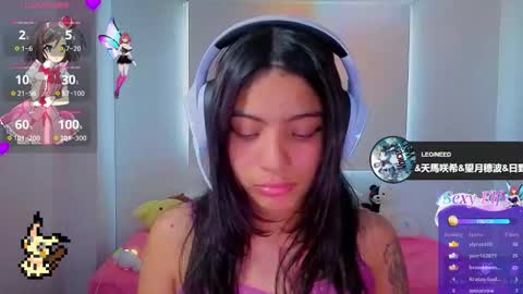 Snapshot of helia_n_amy chatting on January 2026 12:18:01 PM Helia Transfem and Amy online show from January 2026 12:18:01 PM