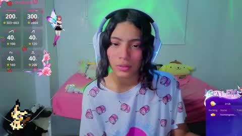 Snapshot of helia_n_amy chatting on February 2026 06:40:02 AM Helia Transfem and Amy online show from February 2026 06:40:02 AM
