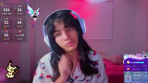 Snapshot of helia_n_amy chatting on March 2026 05:57:01 AM Helia Transfem and Amy online show from March 2026 05:57:01 AM