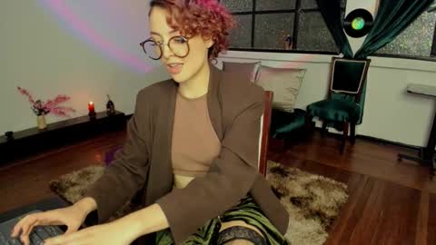 Heliconia online show from February 2026 03:18:01 AM