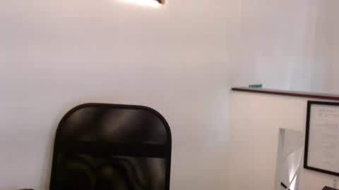 Snapshot of hell_boy66 chatting on February 2026 01:20:02 AM Eros online show from February 2026 01:20:02 AM