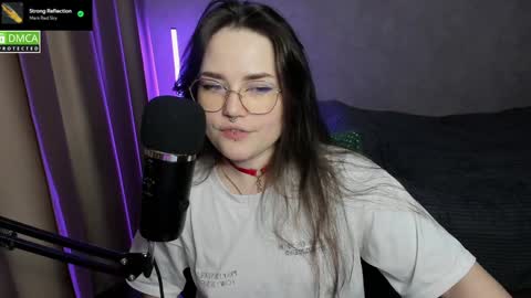 Red online show from January 2025 09:28:01 PM