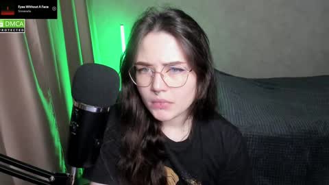 Red online show from February 2025 07:21:01 PM