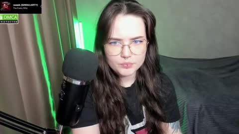 Red online show from February 2025 06:21:01 PM