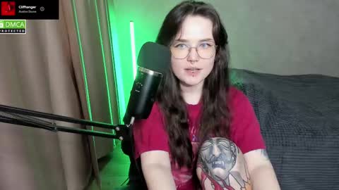 Red online show from March 2025 09:59:01 PM