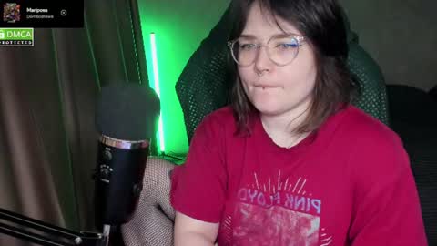 Red online show from July 2026 06:22:01 PM