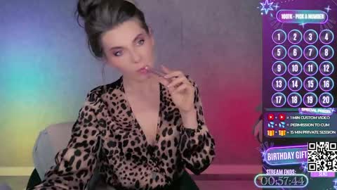 Snapshot of hell_on_heels_ chatting on May 2026 09:02:02 PM - show loyalty and subscribe - online show from May 2026 09:02:02 PM