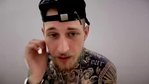 hellacozy online show from March 2026 06:57:01 PM