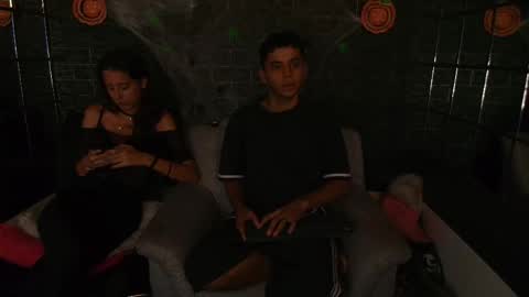 Snapshot of hellanddante_ chatting on October 2025 02:46:02 AM H E L L AND D A N T E online show from October 2025 02:46:02 AM