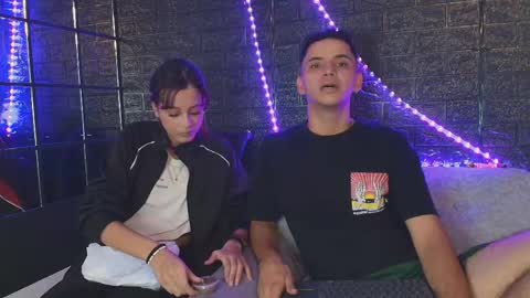 Snapshot of hellanddante_ chatting on November 2025 03:17:01 AM H E L L AND D A N T E online show from November 2025 03:17:01 AM