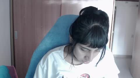 Snapshot of hello_demonkitty chatting on May 2026 10:06:02 PM SIMONA online show from May 2026 10:06:02 PM