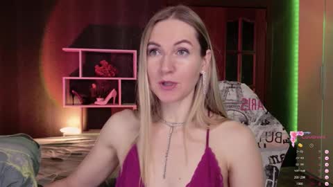 Alisia  Monday to Friday from 10 am to 4 pm GMT 2 online show from November 2025 08:27:01 AM