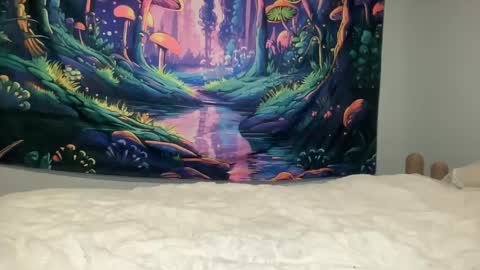 Luci online show from December 2024 03:14:02 AM