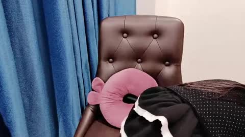 hellokitty_sexy online show from June 2026 01:19:02 AM