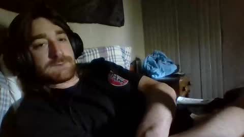 Snapshot of hellothereimcoolyo chatting on April 2026 01:22:01 PM longhairbeardedguy online show from April 2026 01:22:01 PM