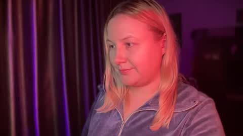 Snapshot of hellyriddle chatting on February 2026 05:55:02 PM DeleteyourSadness online show from February 2026 05:55:02 PM